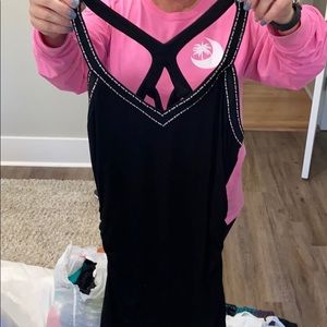 White House Black Market Too